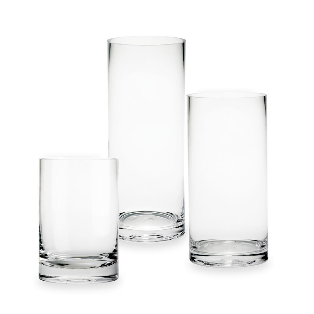 Small clear cylinder glass beaker viewed from above