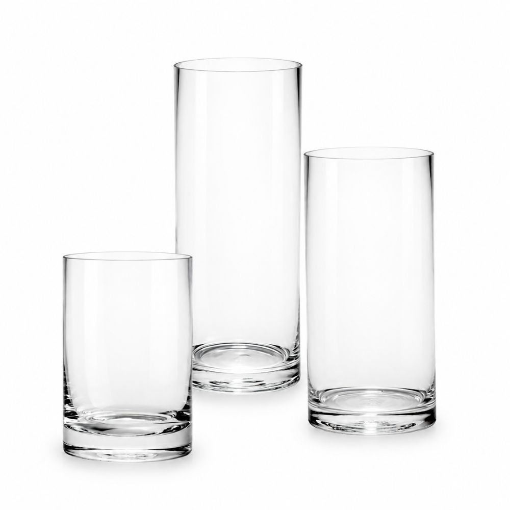 Medium clear glass cylinder beaker showing round opening
